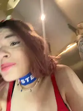 Snapshot of Times__Square chatting on December 2024 03:31:02 PM Times Square online show from December 2024 03:31:02 PM