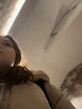 Snapshot of Times__Square chatting on January 2025 06:13:02 AM Times Square online show from January 2025 06:13:02 AM