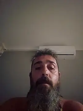 Snapshot of wCletuMEvanr chatting on October 2025 11:27:01 PM wCletuMEvanr online show from October 2025 11:27:01 PM