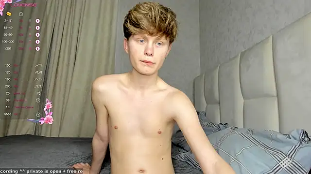 christian di0r online show from November 2025 05:57:02 PM