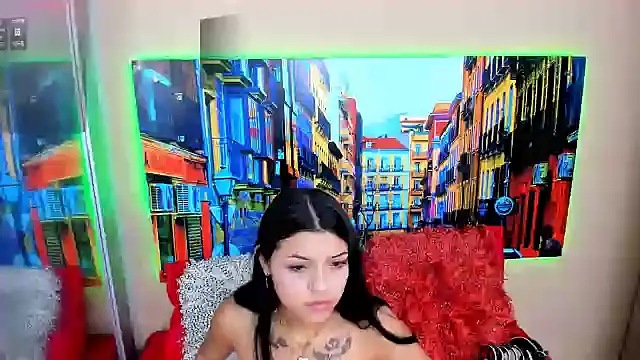 CristalLoren online show from December 2024 11:17:01 AM