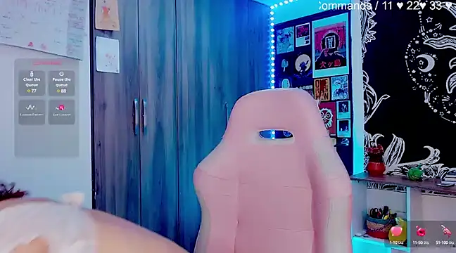 melissahowl online show from December 2024 04:28:01 PM
