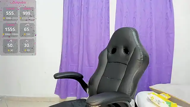 lilybaudyn  online show from October 2025 09:16:01 PM