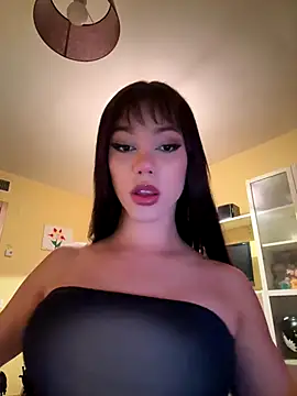 Snapshot of Carlita_cute chatting on October 2025 09:11:01 PM Carlita cute online show from October 2025 09:11:01 PM