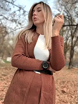 Crazy-Rosa online show from October 2025 08:29:02 AM