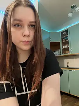 Snapshot of Marylallka5 chatting on December 2024 01:36:02 AM Marylallka5 online show from December 2024 01:36:02 AM