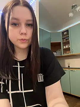 Snapshot of Marylallka5 chatting on December 2024 02:01:02 PM Marylallka5 online show from December 2024 02:01:02 PM