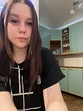 Snapshot of Marylallka5 chatting on January 2025 03:07:02 PM Marylallka5 online show from January 2025 03:07:02 PM