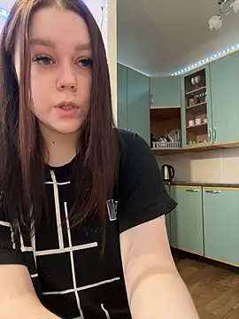 Snapshot of Marylallka5 chatting on January 2025 07:46:01 AM Marylallka5 online show from January 2025 07:46:01 AM