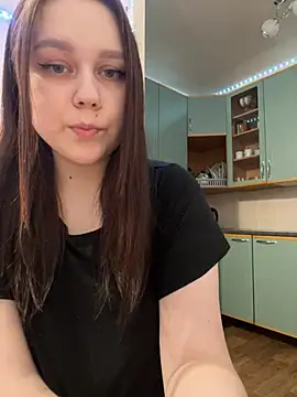 Snapshot of Marylallka5 chatting on February 2025 02:48:02 PM Marylallka5 online show from February 2025 02:48:02 PM