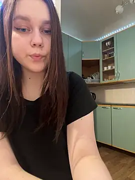 Snapshot of Marylallka5 chatting on February 2025 06:01:01 PM Marylallka5 online show from February 2025 06:01:01 PM