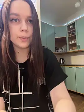 Snapshot of Marylallka5 chatting on February 2025 03:15:02 PM Marylallka5 online show from February 2025 03:15:02 PM