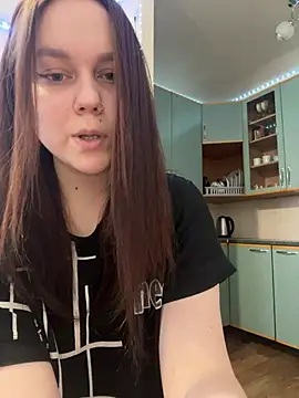 Snapshot of Marylallka5 chatting on March 2025 02:23:02 PM Marylallka5 online show from March 2025 02:23:02 PM