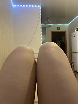 Snapshot of Marylallka5 chatting on March 2025 05:27:02 PM Marylallka5 online show from March 2025 05:27:02 PM