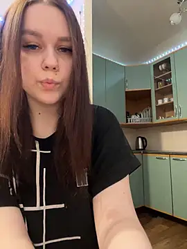 Snapshot of Marylallka5 chatting on March 2025 04:13:02 PM Marylallka5 online show from March 2025 04:13:02 PM