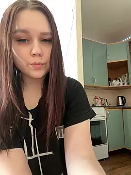 Snapshot of Marylallka5 chatting on March 2025 02:41:01 PM Marylallka5 online show from March 2025 02:41:01 PM