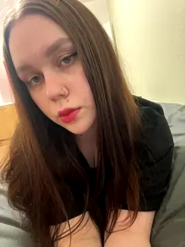 Snapshot of Marylallka5 chatting on September 2025 06:11:02 PM Marylallka5 online show from September 2025 06:11:02 PM