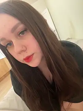 Snapshot of Marylallka5 chatting on October 2025 06:47:02 AM Marylallka5 online show from October 2025 06:47:02 AM