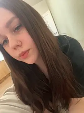 Snapshot of Marylallka5 chatting on October 2025 06:05:01 AM Marylallka5 online show from October 2025 06:05:01 AM