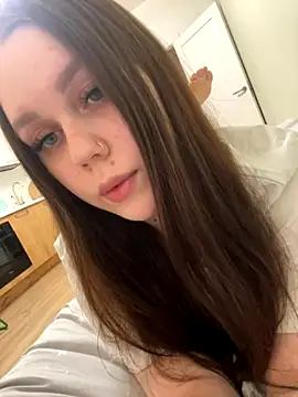 Snapshot of Marylallka5 chatting on October 2025 05:56:01 PM Marylallka5 online show from October 2025 05:56:01 PM