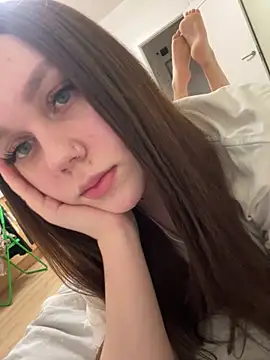 Snapshot of Marylallka5 chatting on October 2025 05:53:01 PM Marylallka5 online show from October 2025 05:53:01 PM