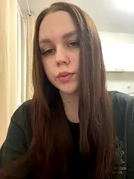 Snapshot of Marylallka5 chatting on November 2025 05:56:01 PM Marylallka5 online show from November 2025 05:56:01 PM