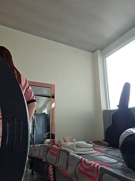 Snapshot of valery_mora chatting on September 2025 04:34:02 PM valery mora online show from September 2025 04:34:02 PM