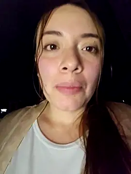 Snapshot of valery_mora chatting on October 2025 03:36:01 AM valery mora online show from October 2025 03:36:01 AM