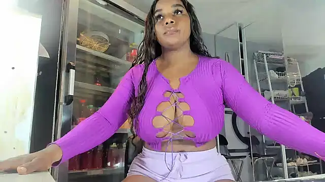 MAREIA 25 online show from January 2025 09:50:01 PM