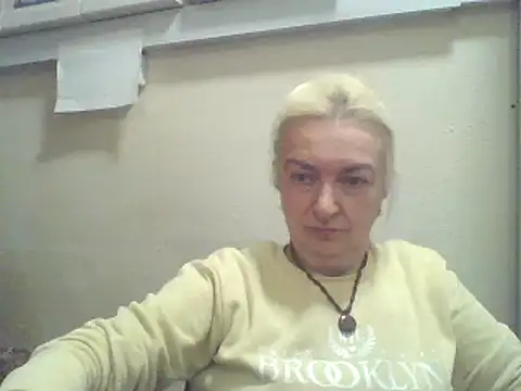 Snapshot of Meri798 chatting on October 2025 05:41:02 PM Meri798 online show from October 2025 05:41:02 PM