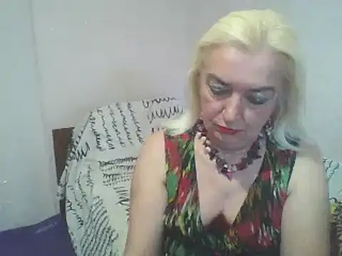 Snapshot of Meri798 chatting on October 2025 10:57:02 AM Meri798 online show from October 2025 10:57:02 AM