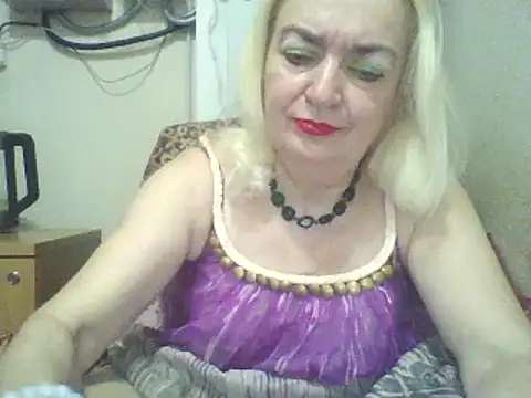 Snapshot of Meri798 chatting on November 2025 09:59:01 PM Meri798 online show from November 2025 09:59:01 PM