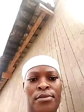 Snapshot of lovelyassbitch chatting on January 2025 12:10:01 PM lovelyassbitch online show from January 2025 12:10:01 PM