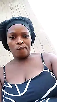 Snapshot of lovelyassbitch chatting on January 2025 03:53:02 PM lovelyassbitch online show from January 2025 03:53:02 PM