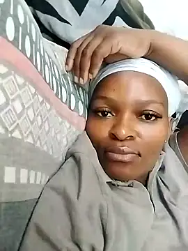 Snapshot of lovelyassbitch chatting on January 2025 04:12:02 PM lovelyassbitch online show from January 2025 04:12:02 PM