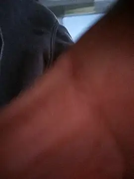 Snapshot of weedmanhot28 chatting on October 2025 10:55:02 PM weedmanhot28 online show from October 2025 10:55:02 PM