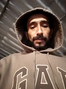 Snapshot of weedmanhot28 chatting on November 2025 01:27:01 AM weedmanhot28 online show from November 2025 01:27:01 AM