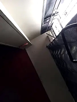 Snapshot of weedmanhot28 chatting on December 2025 01:07:01 PM weedmanhot28 online show from December 2025 01:07:01 PM