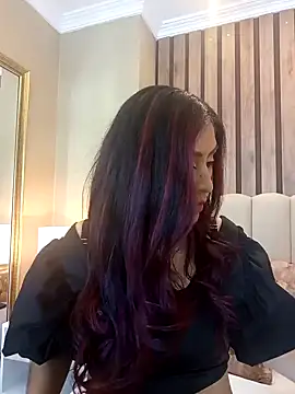 MonicaMoret online show from February 2025 12:14:02 PM