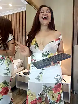 MonicaMoret online show from March 2025 03:25:01 PM