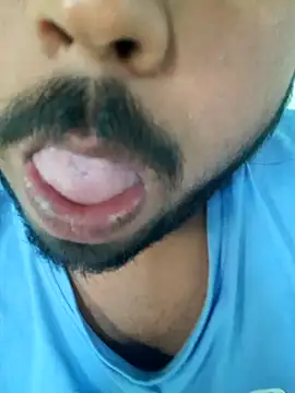 Snapshot of your_fuck_boy_00 chatting on February 2025 06:10:02 AM your fuck boy 00 online show from February 2025 06:10:02 AM