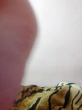 Snapshot of LoNa-daloua chatting on October 2025 10:07:01 PM LoNa-daloua online show from October 2025 10:07:01 PM