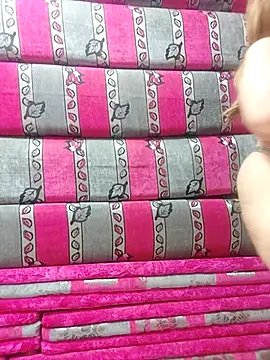 Snapshot of LoNa-daloua chatting on October 2025 12:16:01 AM LoNa-daloua online show from October 2025 12:16:01 AM