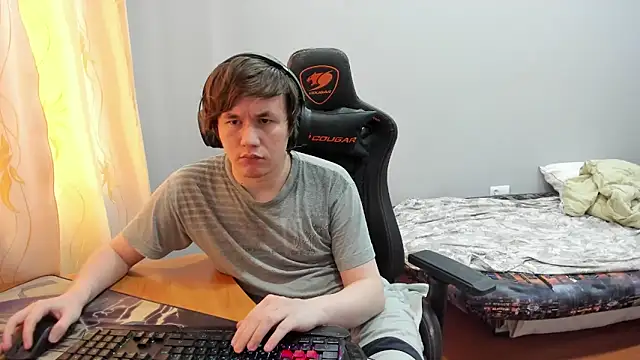 iliaskrislove online show from September 2025 11:45:02 AM