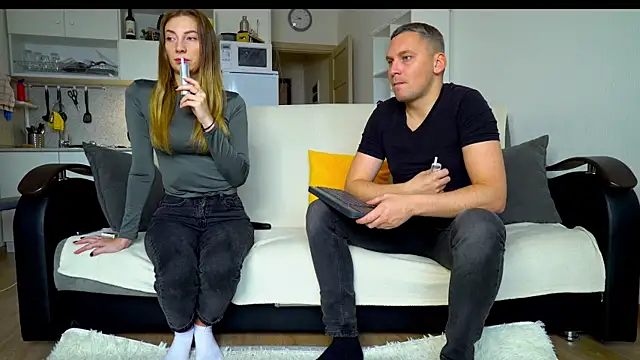 Snapshot of littlesweettifany chatting on October 2025 11:22:01 AM littlesweettifany online show from October 2025 11:22:01 AM