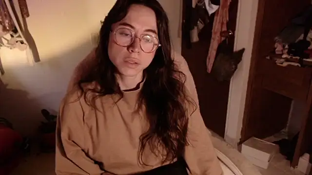 Snapshot of emily_pearl_ chatting on November 2025 10:26:02 PM emily pearl online show from November 2025 10:26:02 PM