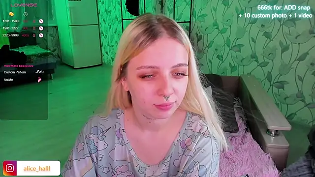 Alice Halle online show from January 2025 09:20:01 PM