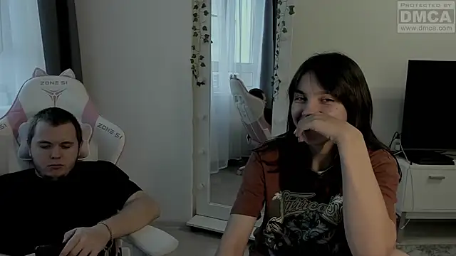 Snapshot of MashkaRay chatting on October 2025 01:53:02 PM MashkaRay online show from October 2025 01:53:02 PM