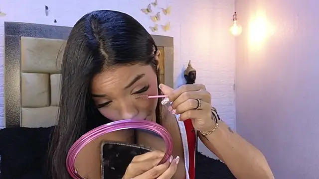 Snapshot of ximenawilliamss chatting on November 2025 09:04:02 PM ximenawilliamss online show from November 2025 09:04:02 PM