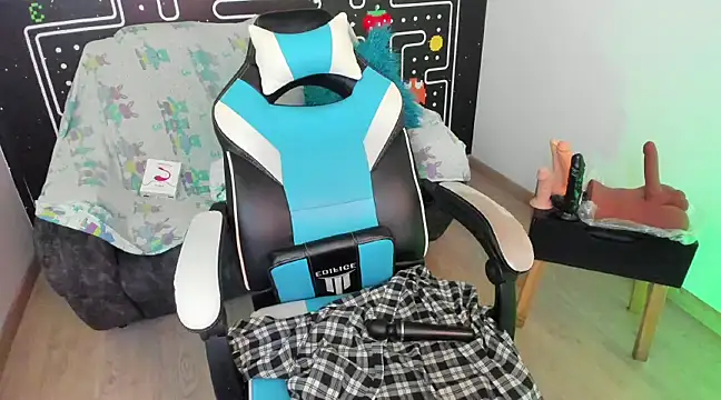 Barbara honey online show from January 2025 07:08:01 PM